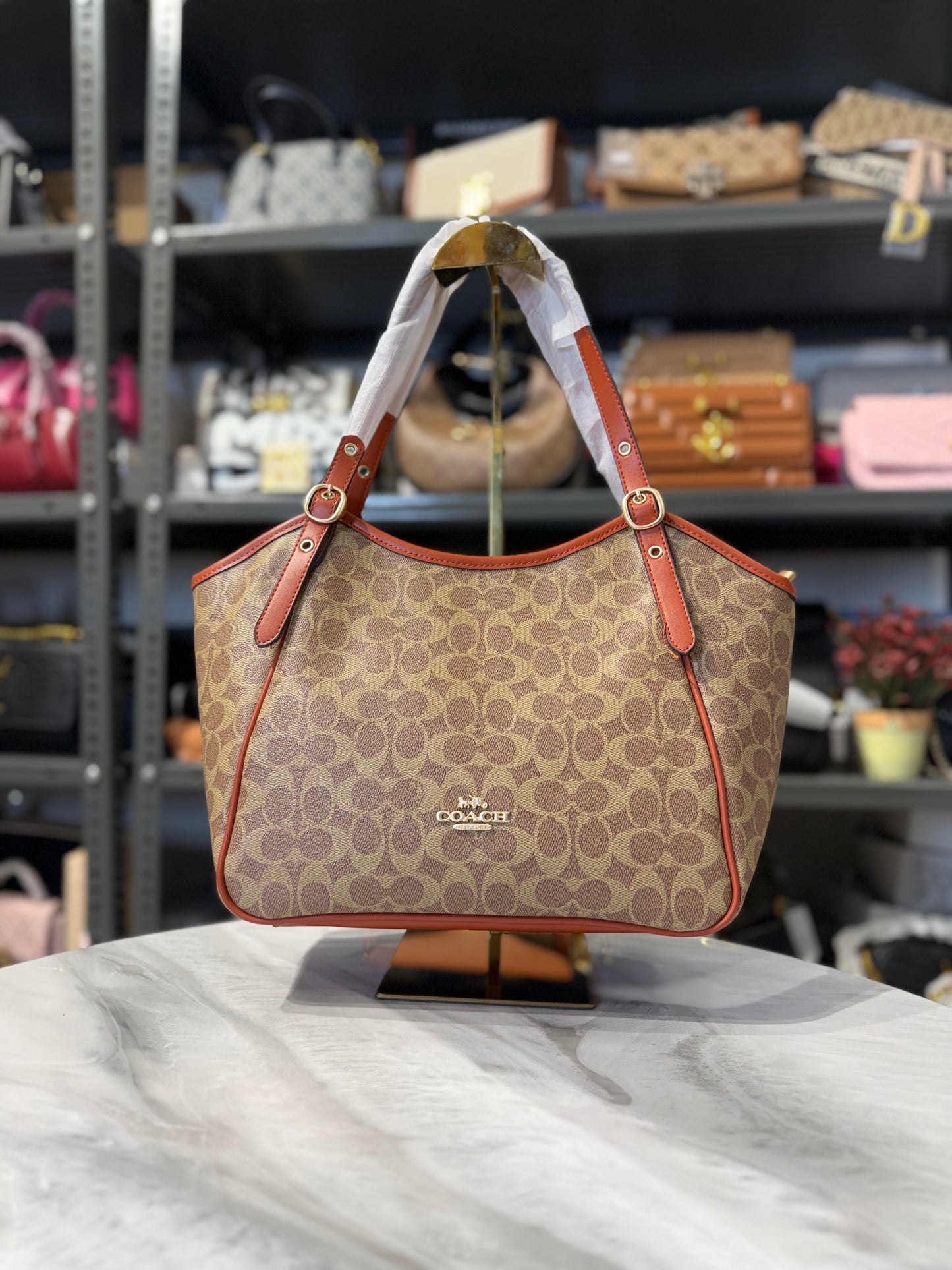 CH Luxury TOTS Bag With Premium Quality