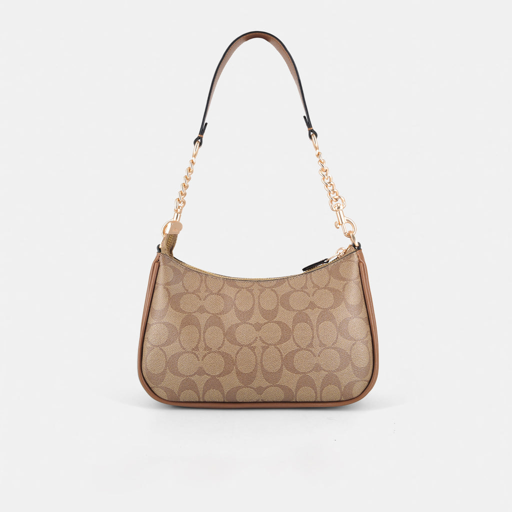 C  Shoulder & sling bag