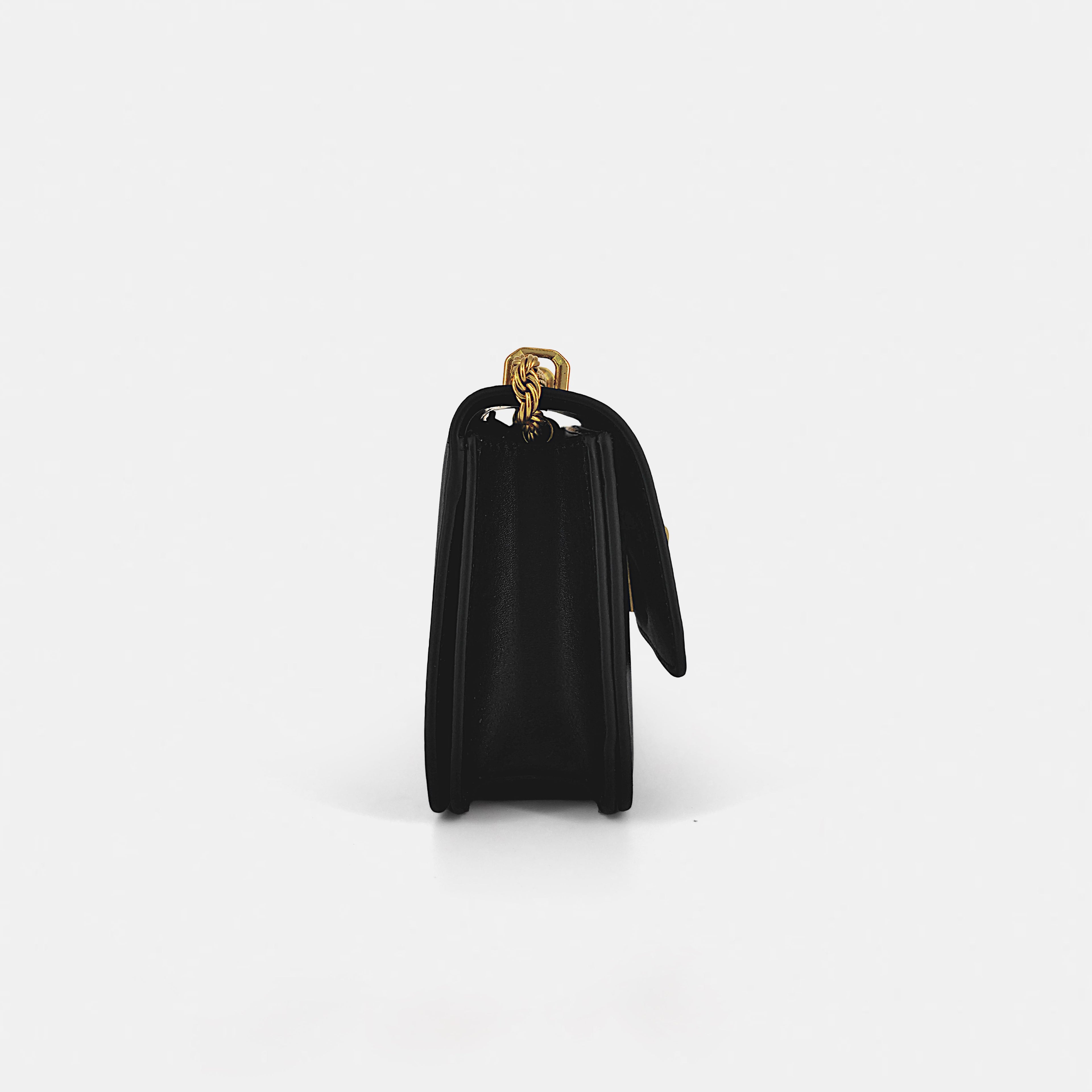 T - B Sling Bag – The Eleanor Sling