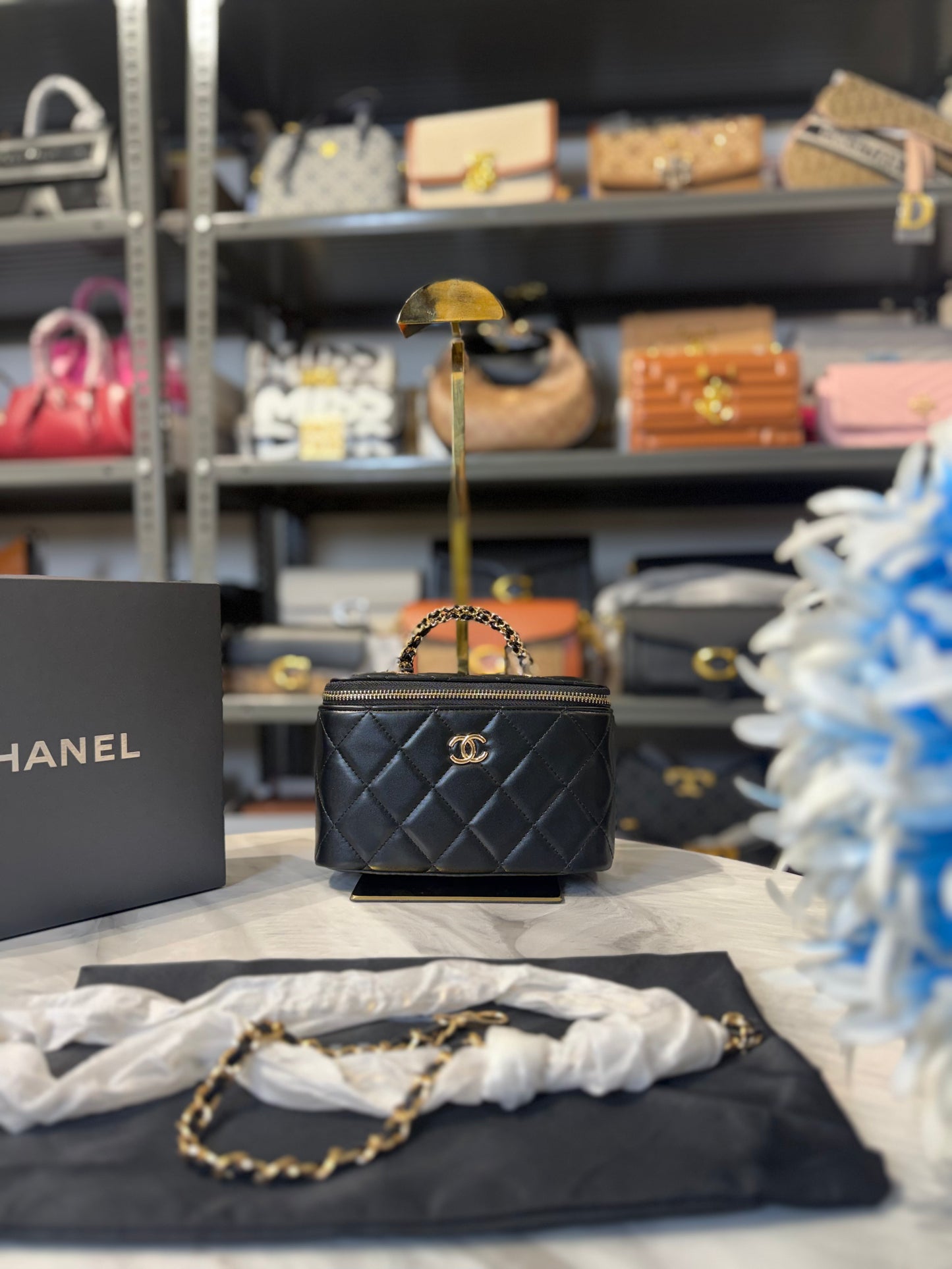 CL Vanity Bag With Chain Bag With OG Box & Dust Bag ( Black)