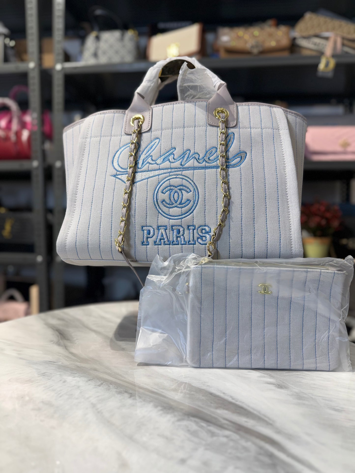 CHN Luxury TOTS Bag With Premium Quality