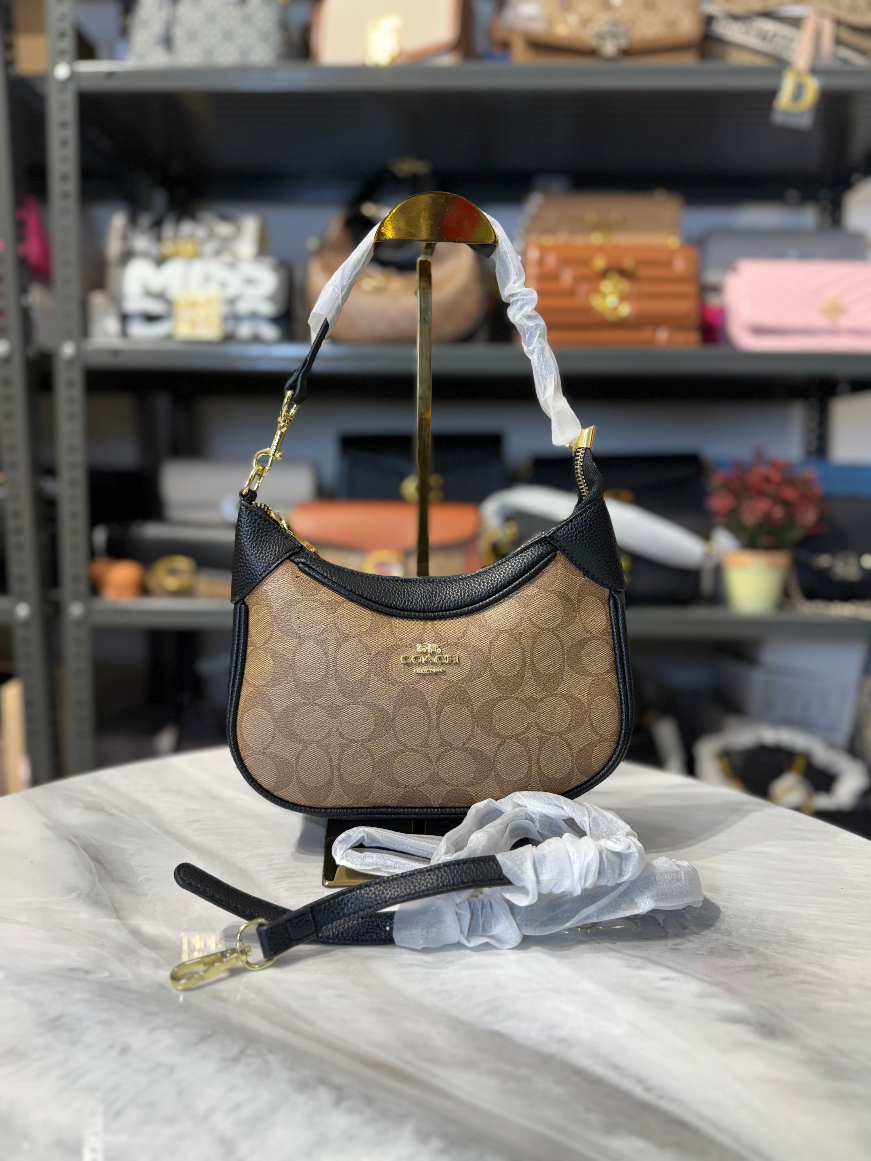 CH Luxury Shoulder Bag With Dust Bag