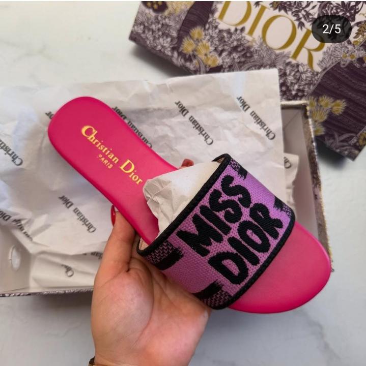 Miiss Diior Dway Flats With Original Box Carry Bag
