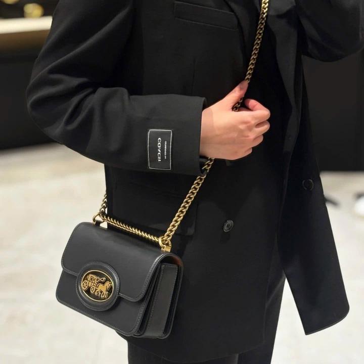 CH HERO Horse and Carriage Print Shoulder Bag With OG Box & Dust Bag ( Black )